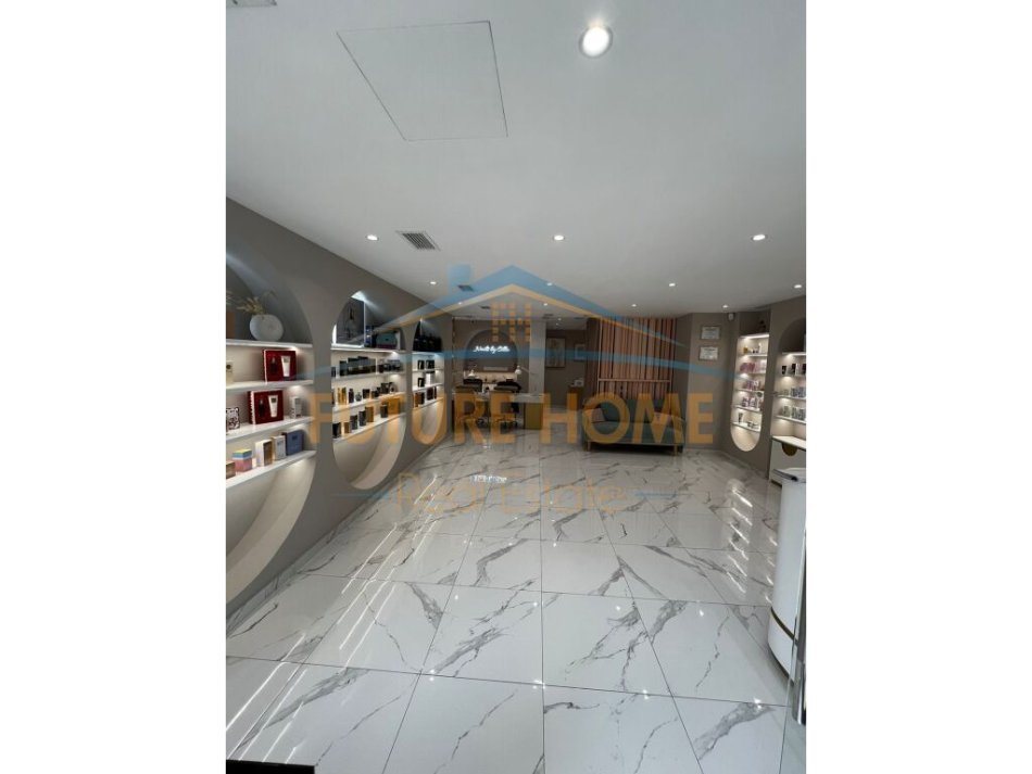 Tirane, jepet me qera ambjent biznesi Kati 0, 57 m² 1.600 € (SHESHI WILLSON)