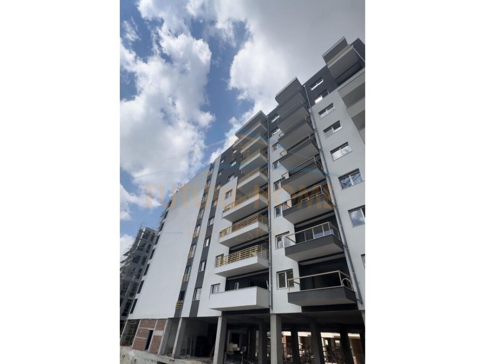 Tirane, shitet apartament 1+1 Kati 4, 79 m² 110.390 € (RRUGA DRITAN HOXHA)