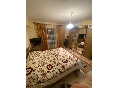 Tirane, shitet apartament 3+1+2 Kati 3, 146 m² 165.000 € (Bulevardi Zhan DArk) AREA41676
