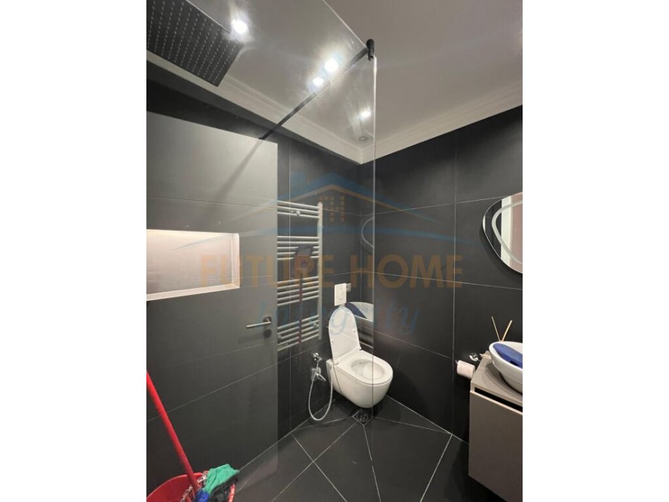 Tirane, shitet apartament 2+1 Kati 3, 126 m² 148.000 € (KTHESA E KAMZES TIRANE)