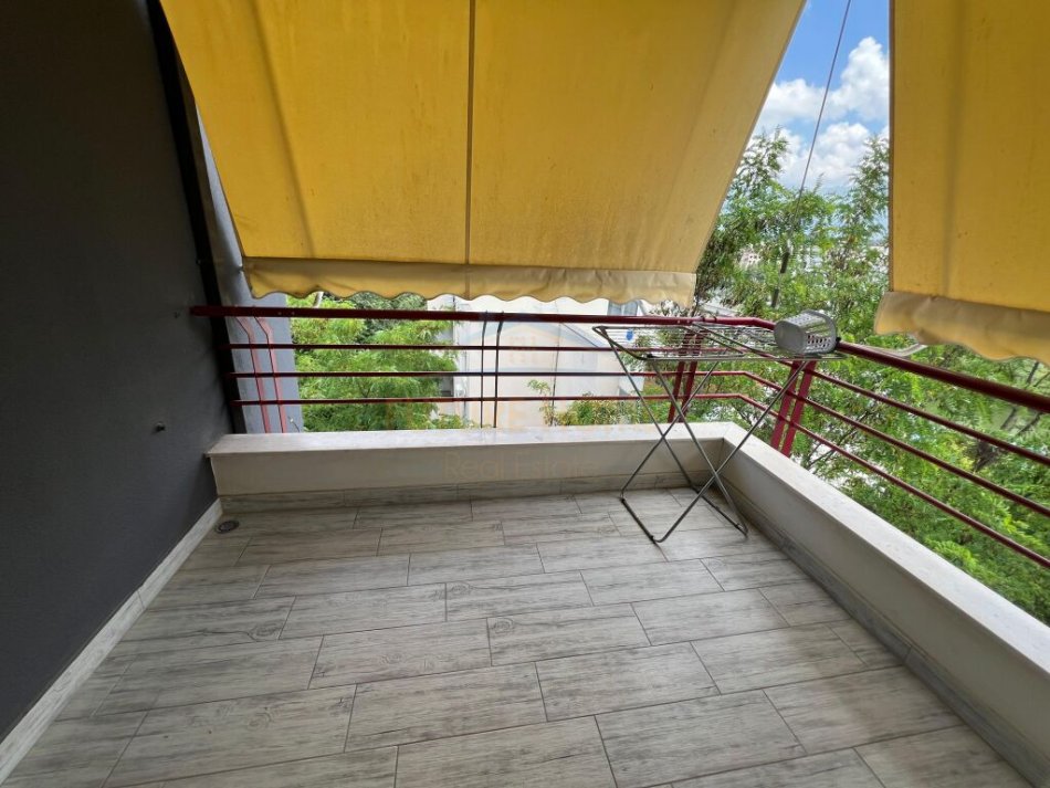 Tirane, shitet apartament 2+1+Aneks+Ballkon Kati 1, 109 m² 260.000 € (RRUGA LIQENI I THAT)