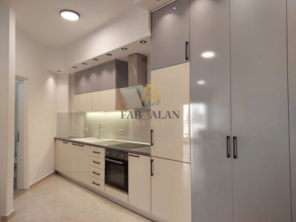 Radhime - Orikum, shitet apartament 1+1 Kati 3, 62 m² 104.839 € (Orikum)