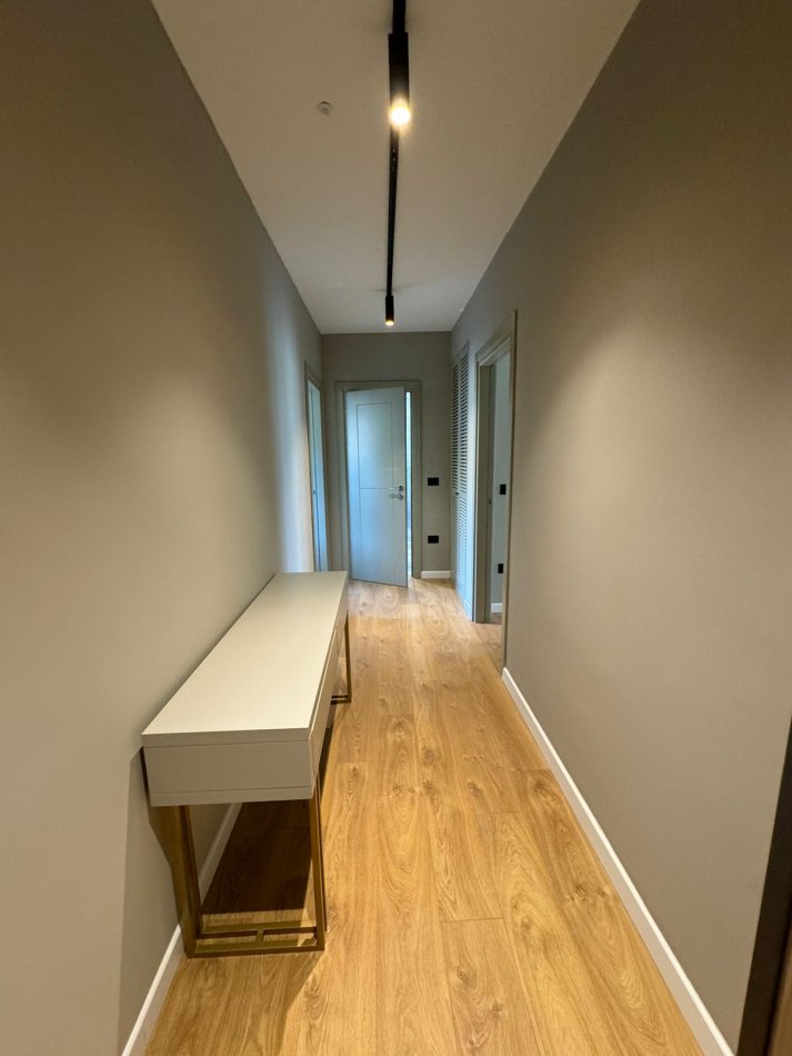 Durres, shitet apartament 1+1+Ballkon Kati 4, 80 m² 165.000 € (Plazh, Durres)