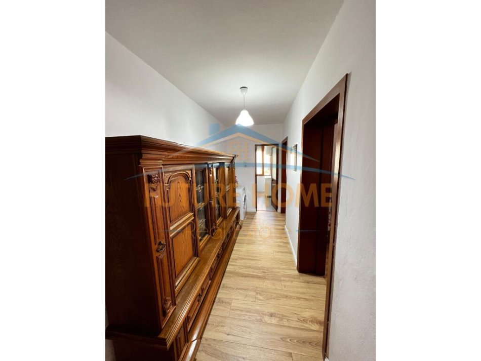 Tirane, jepet me qera apartament 2+1+Ballkon Kati 3, 85 m² 700 € (Sami Frasheri)