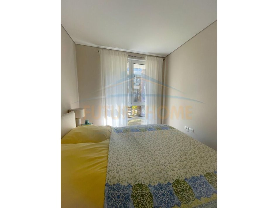 Durres, shitet apartament 3+1+Ballkon Kati 1, 105 m² 320.000 € (Gjiri i Lalezit)