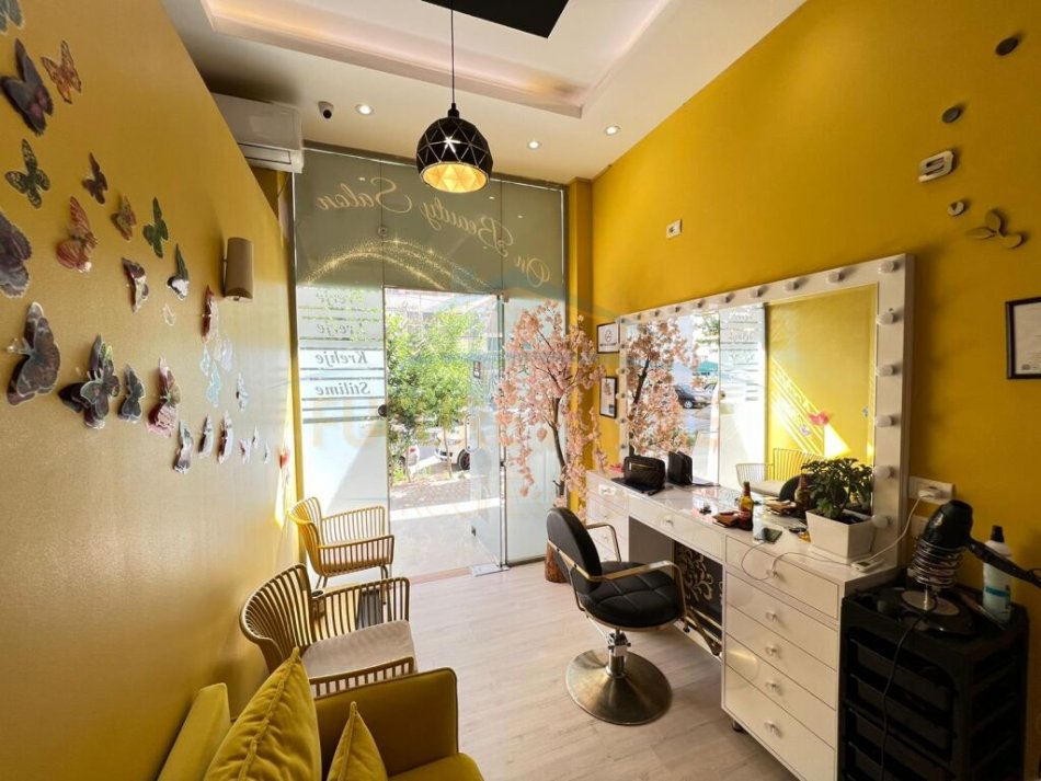 Tirane, shes Qender Estetike 6.000 €