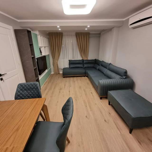 Tirane, jepet me qera apartament 2+1+BLK Kati 1, 100 m² 450 Euro