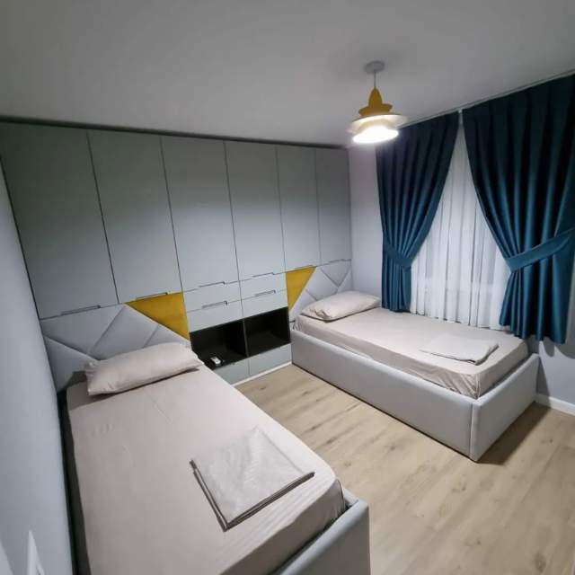 Tirane, jepet me qera apartament 2+1+BLK Kati 1, 100 m² 450 Euro