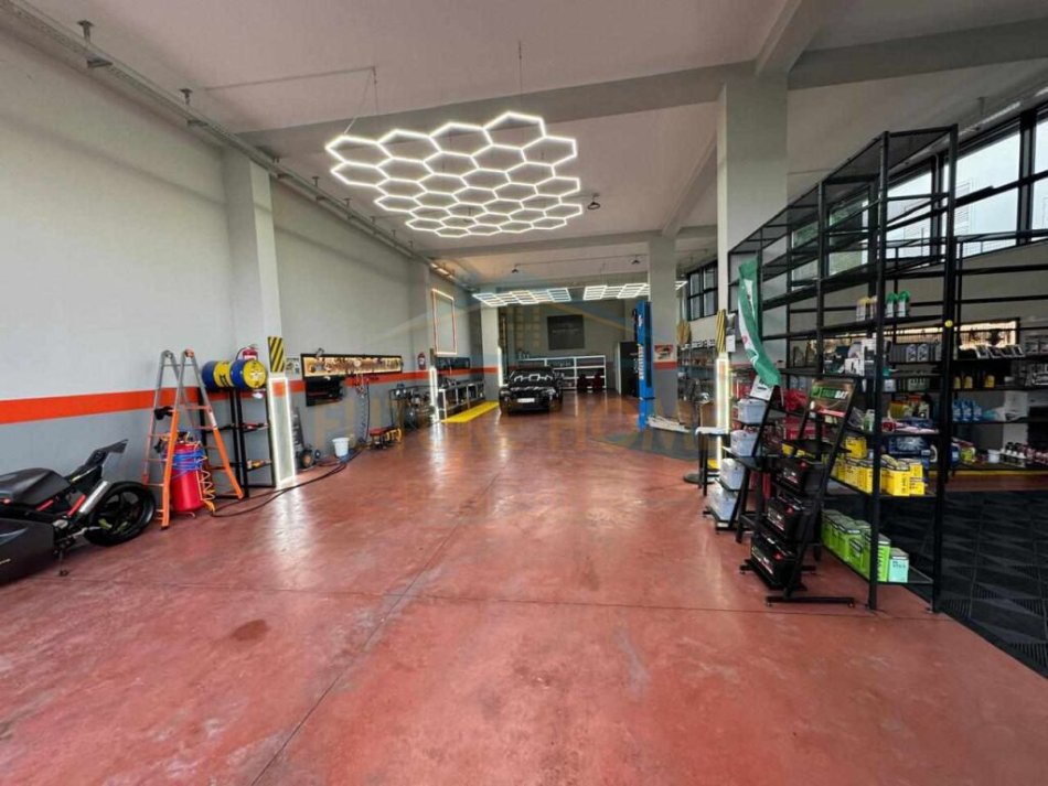 Durres, shitet ambjent biznesi Kati 0, 600 m² 800.000 € (Plepa, Durrës)