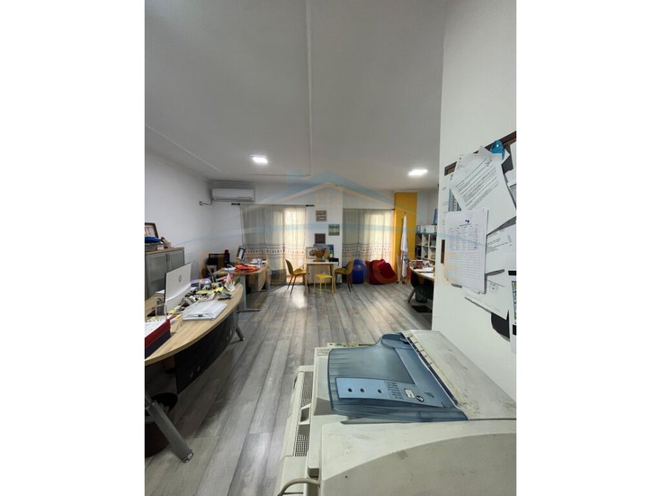 Tirane, shitet apartament 1+1+Ballkon Kati 1, 95 m² 150.000 € (Unaza e Re)