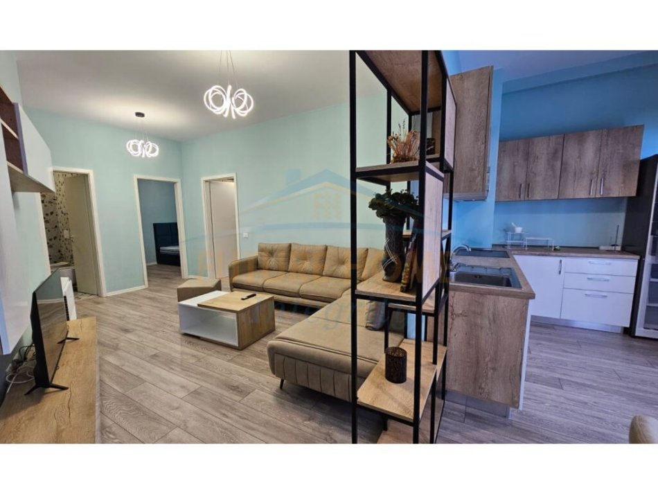 Tirane, shitet apartament 2+1 Kati 3, 97 m² 140.000 € (Kompleksi Mangalem Ali Demi)