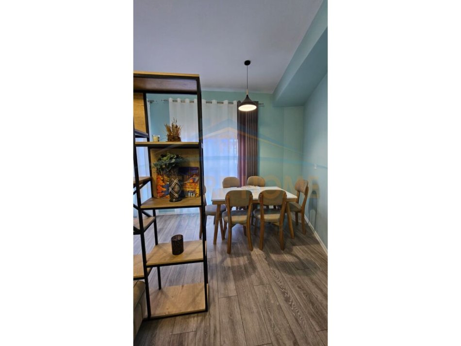 Tirane, shitet apartament 2+1 Kati 3, 97 m² 140.000 € (Kompleksi Mangalem Ali Demi)