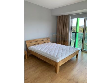 Tirane, jepet me qera 2+1+Ballkon Kati 13, 120 m² 2.000 € (Rruga Dervish Hima AREA41975)