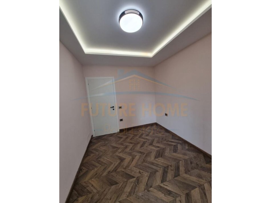 Tirane, jepet me qera apartament Kati 5, 97 m² 1.200 € (Rruga e Durresit)