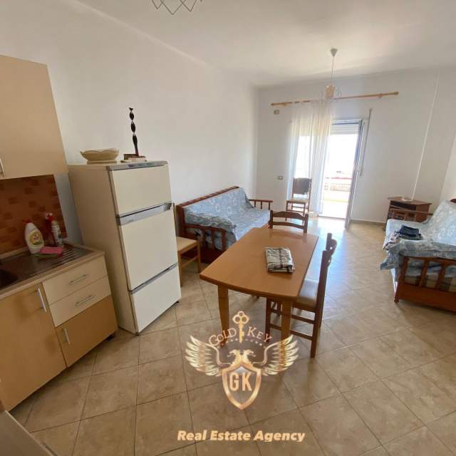 Durres, jepet me qera apartament 1+1+BLK Kati 3, 60 m² 300 Euro (🏡Lagja 13,Plazh Durres)
