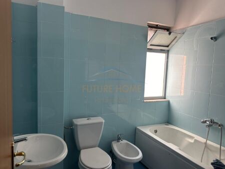 Tirane, shitet apartament 2+1 Kati 2, 112 m² 170.000 € (prane Big Market, Kodra e Diellit, Tiranë,  AREA42025)