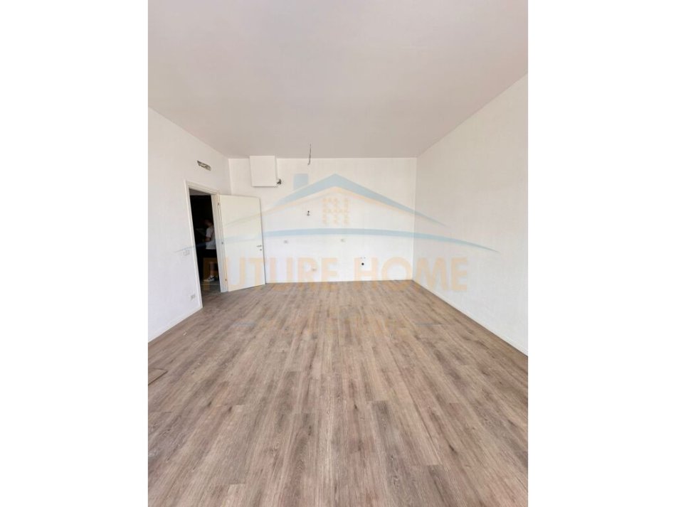 Tirane, shitet apartament 1+1 Kati 1, 71 m² 100.000 € (ISH DOGANA)