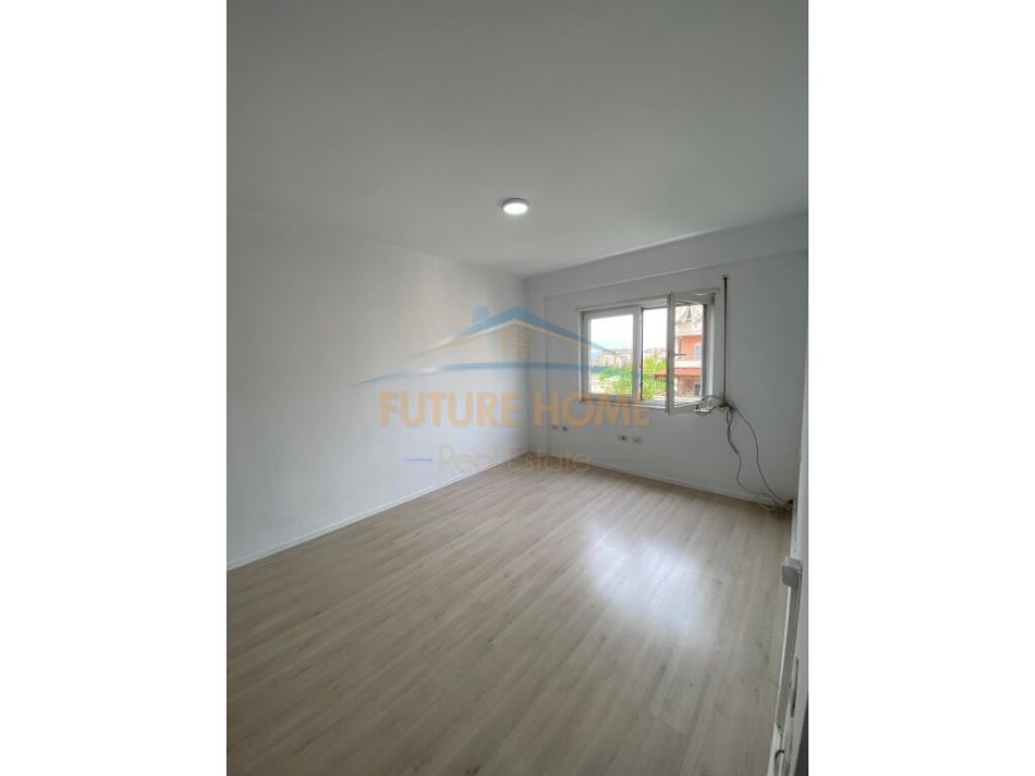 Tirane, shitet apartament 3+1 Kati 6, 143 m² 235.000 € (DON BOSKO)