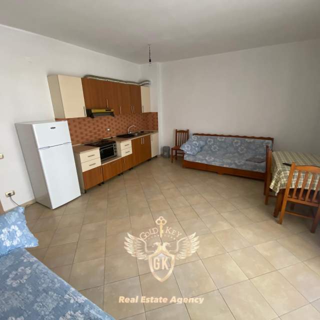 Durres, jap me qera apartament 1+1+A+BLK Kati 3, 75 m² 300 Euro (🏡Lagja 13,Plazh Durres)