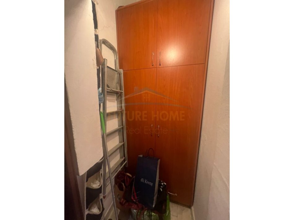 Tirane, shitet apartament 2+1 Kati 5, 74 m² 185.000 € (Qendër)