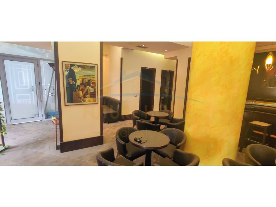 Durres, shitet lokal Kati 2, 116 m² 270.000 € (Currila , Durres)