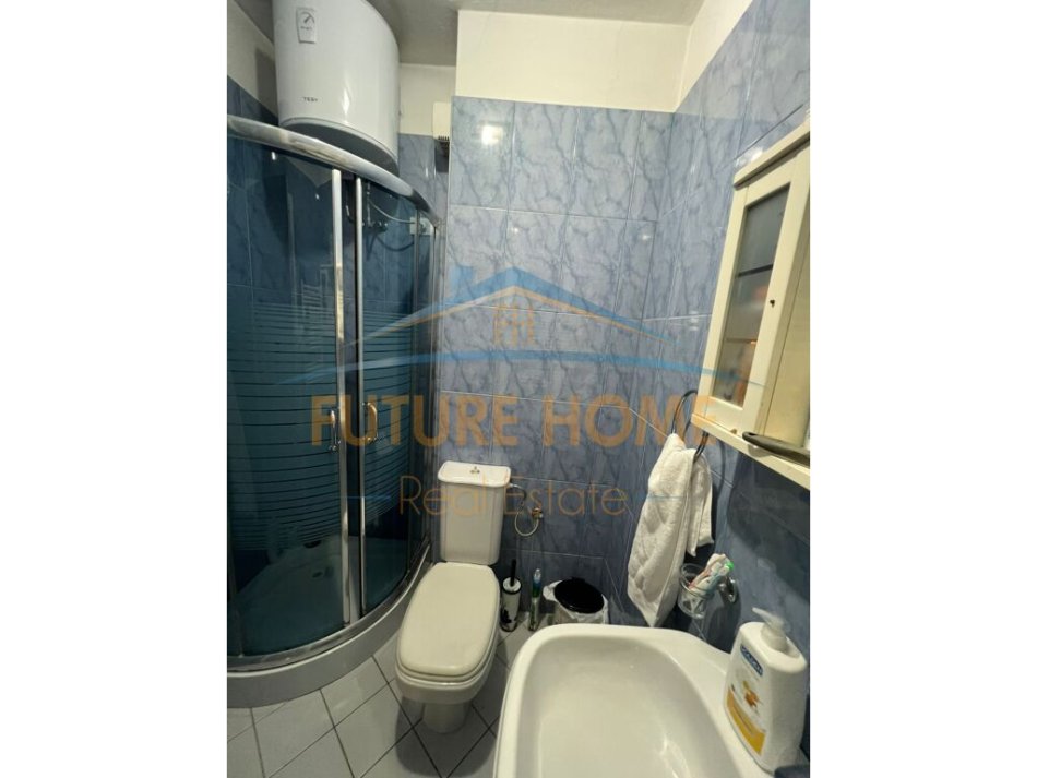 Tirane, shitet apartament 2+1+Ballkon Kati 4, 97 m² 230.000 € (Komuna e Parisit)