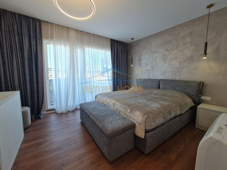Tirane, jepet me qera apartament 2+1+Verande+ Post Parkimi, 1.500 € perball  (Kompleksit Deliorgji)