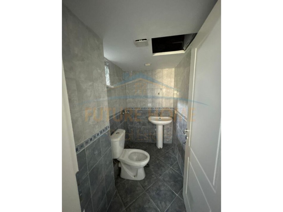 Tirane, shitet apartament 2+1+Aneks+Ballkon, Kati 1, 108 m² 127,000 € (Alidemi)