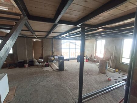 Tirane, shitet apartament duplex 5+1 Kati 0, 182 m² 182.000 € (Sauk, Tirane, AREA42226)