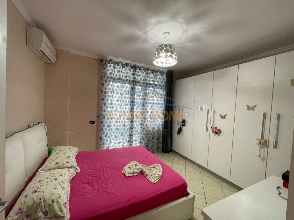Tirane, jepet me qera apartament 2+1 Kati 2, 112 m² 600 € (Muhamet Gjollesha)