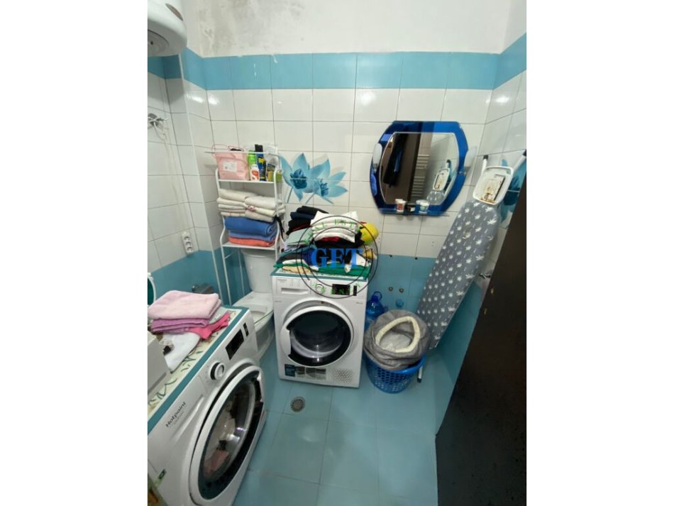 Durres, shitet apartament 3+1+Ballkon, Kati 6, 128 m² 155,000 € (Pallati i Sportit)