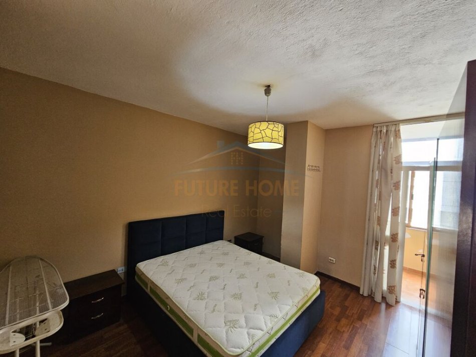 Tirane, shitet apartament 1+1+Ballkon Kati 7, 75 m² 160.000 € (Rruga e Elbasanit)