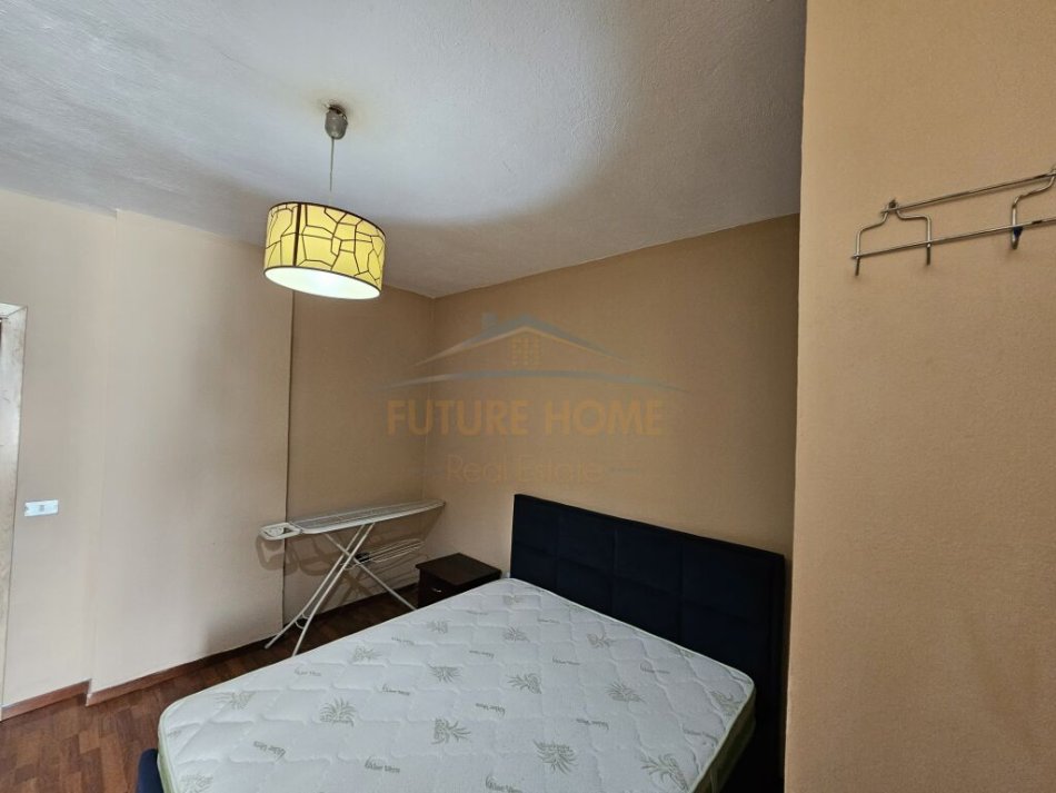 Tirane, shitet apartament 1+1+Ballkon Kati 7, 75 m² 160.000 € (Rruga e Elbasanit)