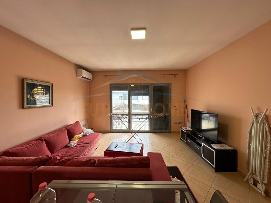 Tirane, shitet apartament 2+1 Kati 12, 110 m² 190.000 € (Zogu i Zi)