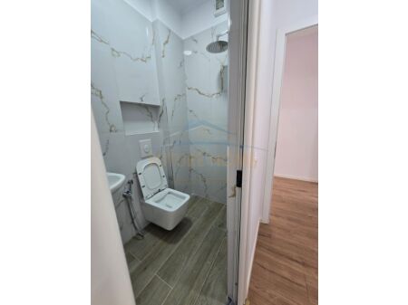 Tirane, shitet apartament 2+1 Kati 7, 85 m² 210.000 € (afer Qendres Kondor, Rruga e Kavajes, Tirane, AREA42371)