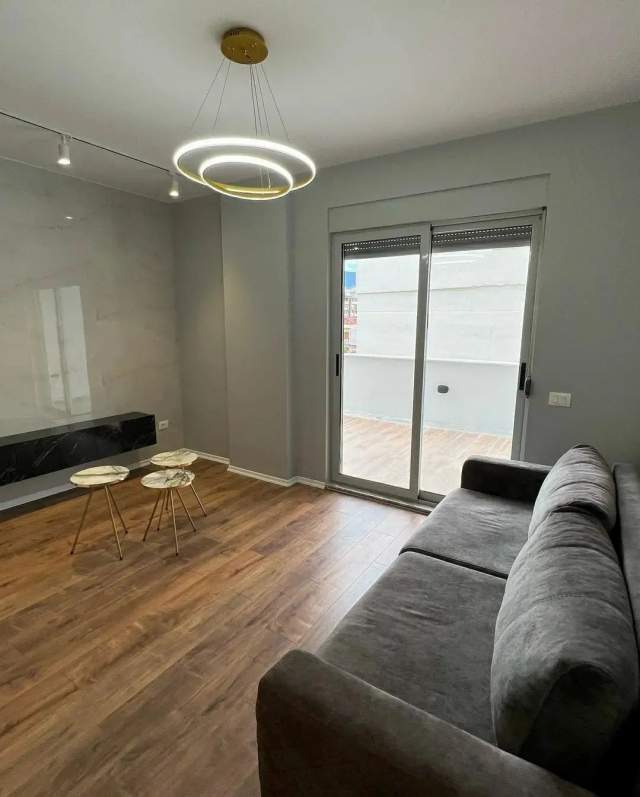 Tirane, shitet apartament 2+1+BLK Kati 3, 131 m² 118.000 Euro (brryli)