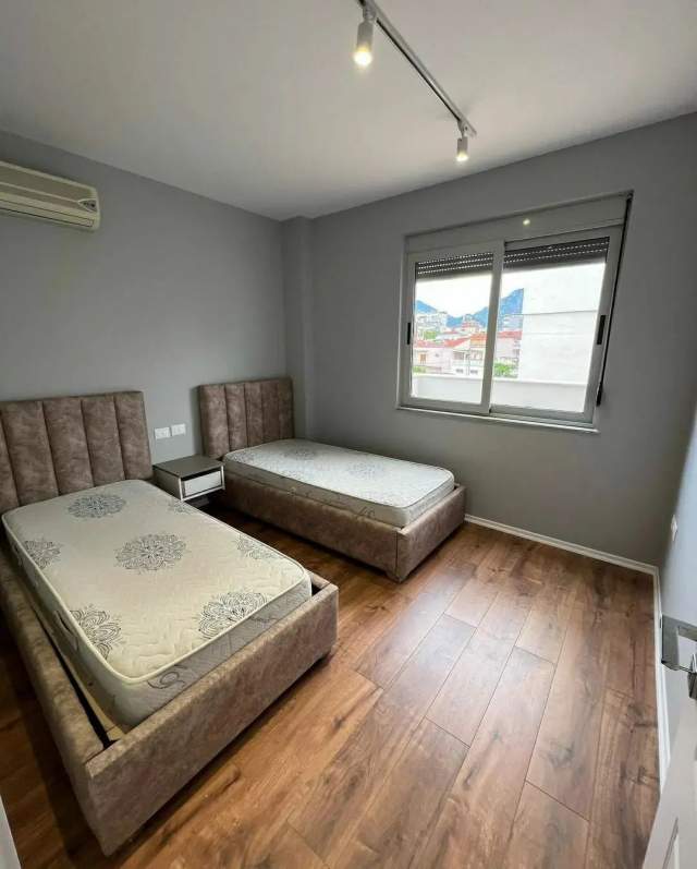 Tirane, shitet apartament 2+1+BLK Kati 3, 131 m² 118.000 Euro (brryli)
