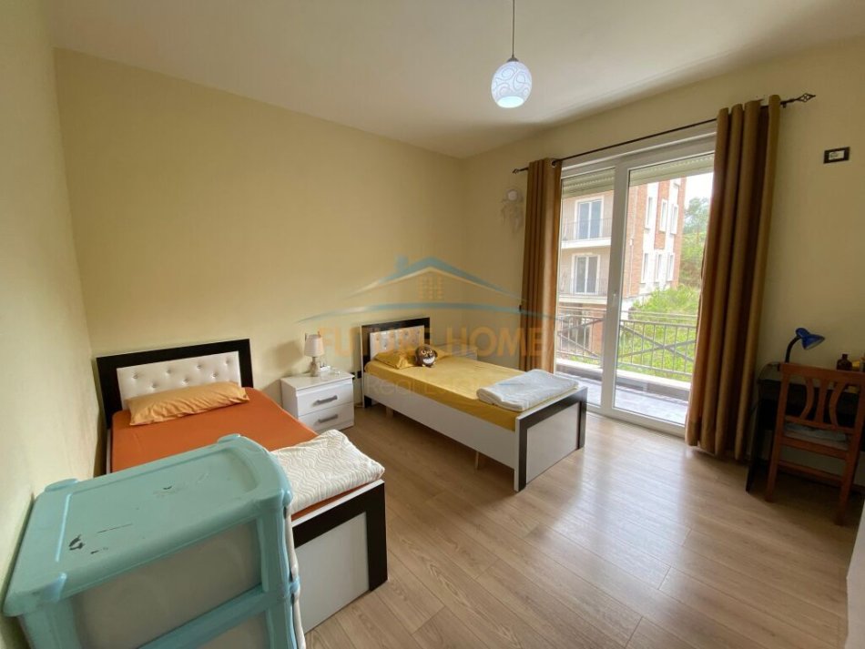 Tirane, shitet apartament 2+1+Ballkon Kati 3, 104 m² 170.000 € (SELITE)