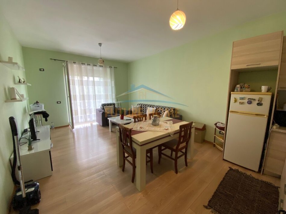 Tirane, shitet apartament 2+1+Ballkon Kati 3, 104 m² 170.000 € (SELITE)