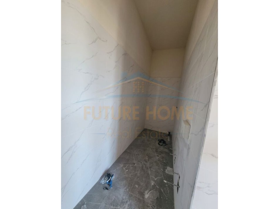 Tirane, shitet 2+1+Ballkon Kati 6, 98 m² 245.600 € (Bulevardi Gjergj Fishta)
