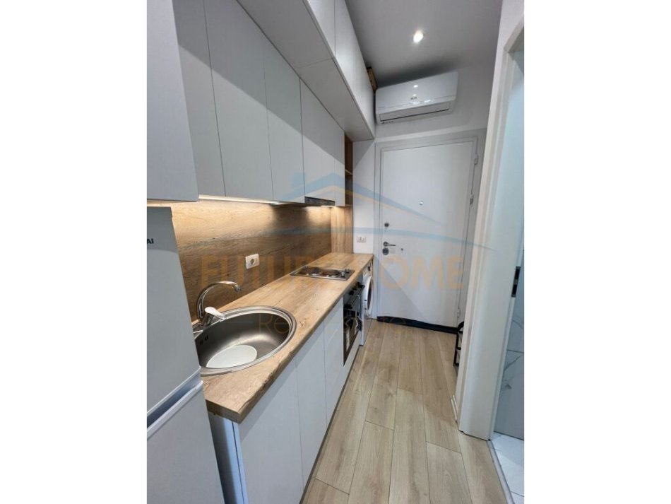 Tirane, shes apartament 1+1+Aneks+Ballkon Kati 10, 30 m² 78.000 € (KOMPLEKSI KONTAKT 21 DHJETORI)