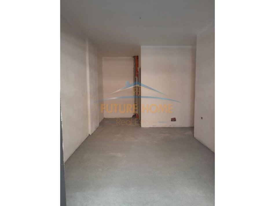 Tirane, shitet apartament 2+1+Aneks+Ballkon Kati 3, 123 m² 197.000 € (RRUGA ELBASANIT)