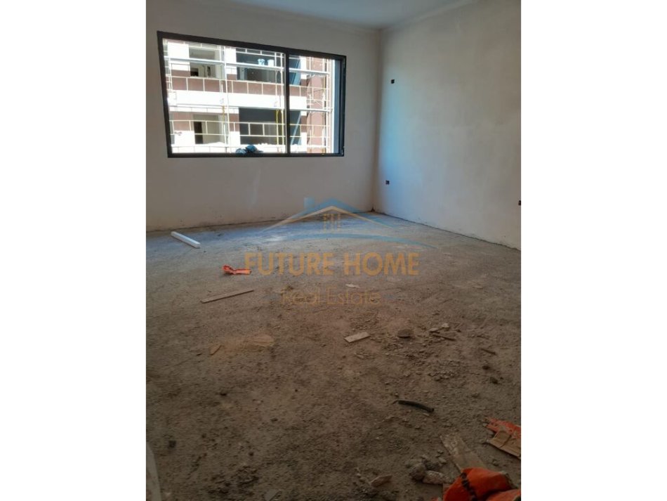 Tirane, shitet apartament 2+1+Ballkon Kati 3, 124 m² 197.000 € (Rruga Elbasanit)