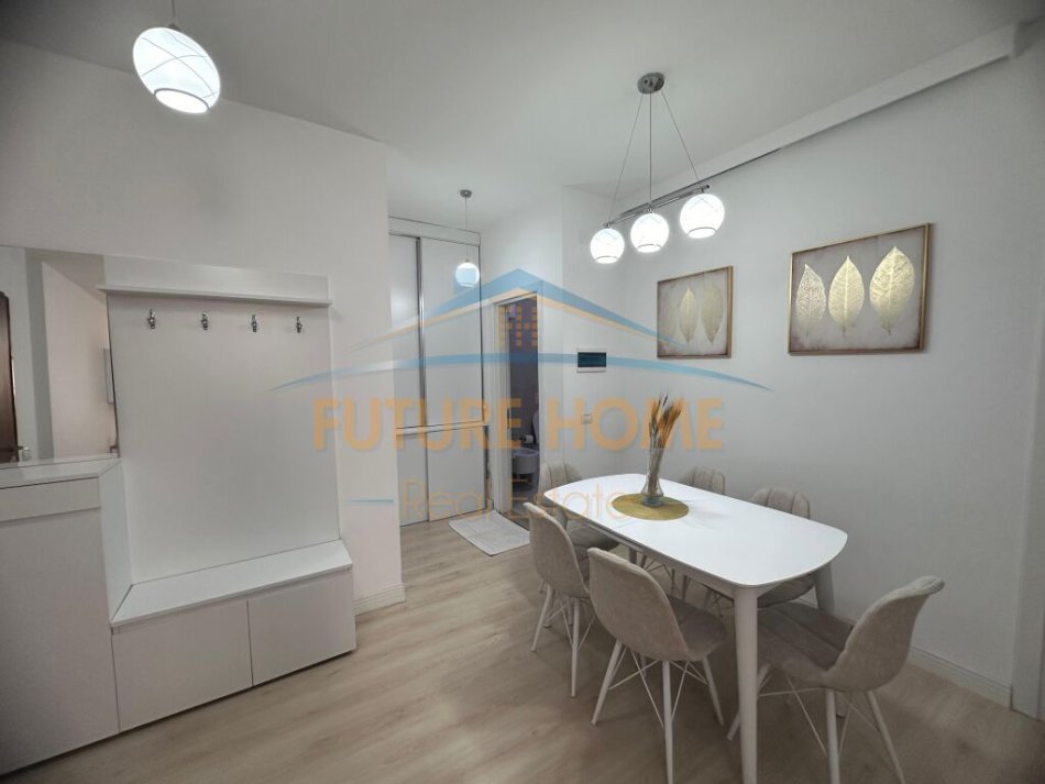 Tirane, jepet me qera apartament 2+1 Kati 3, 62 m² 450 € (Unaza e Re)
