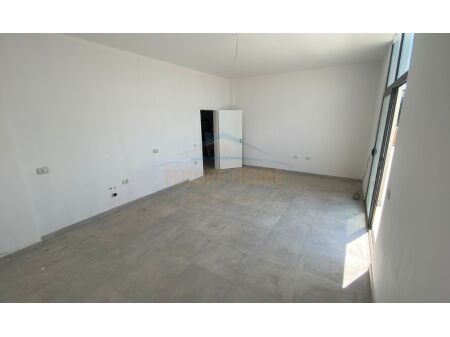 Tirane, shitet apartament 2+1 Kati 6, 85 m² 140.000 € (Shkoze, Tirane, AREA42510)