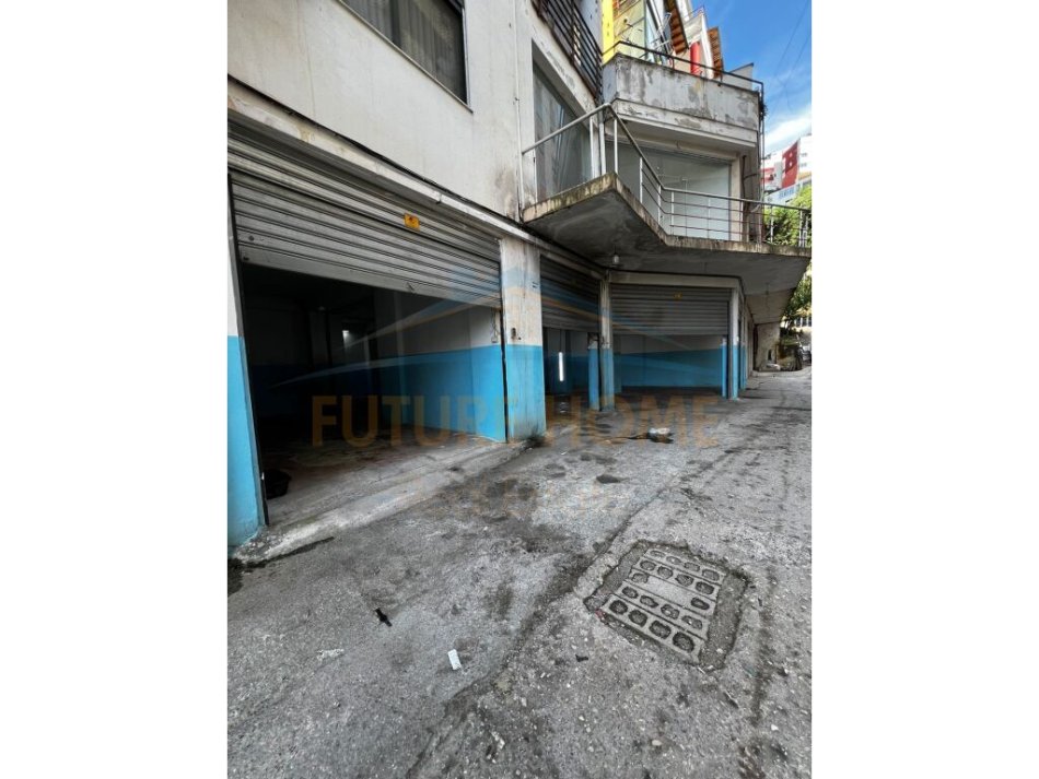 Tirane, jepet me qera Kati 0, 170 m² 500 € (Rruga e Teleferikut, Fresk)
