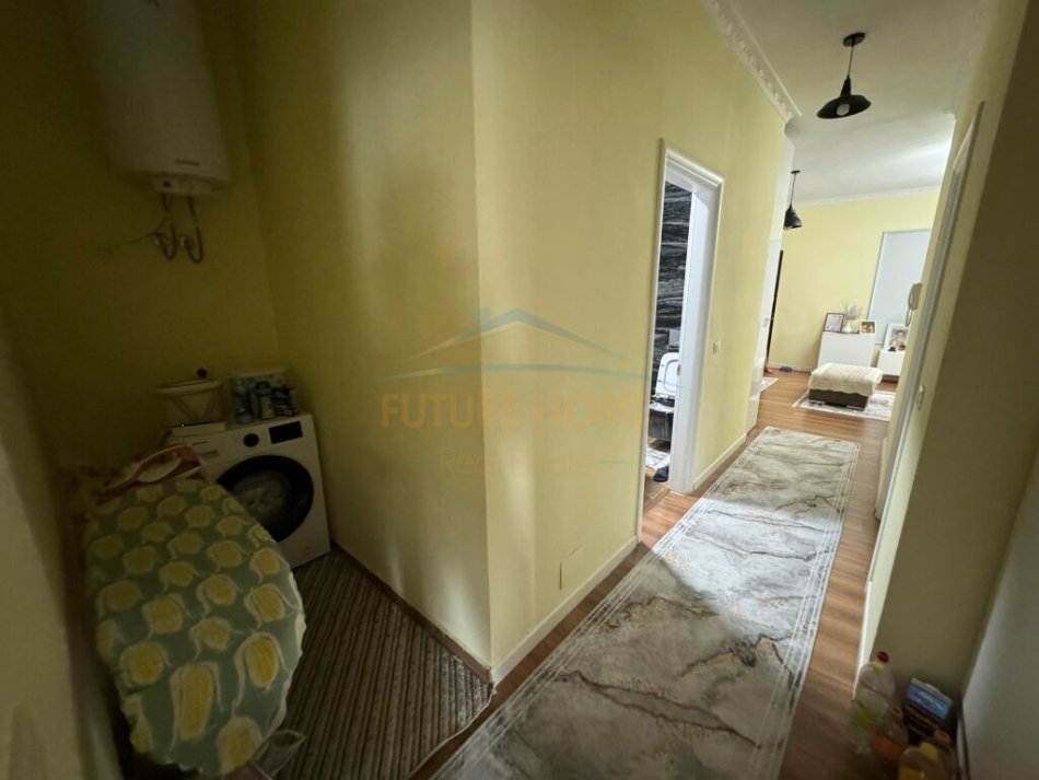 Tirane, shitet apartament 2+1 Kati 3, 98 m² 155.000 € (5 maji)