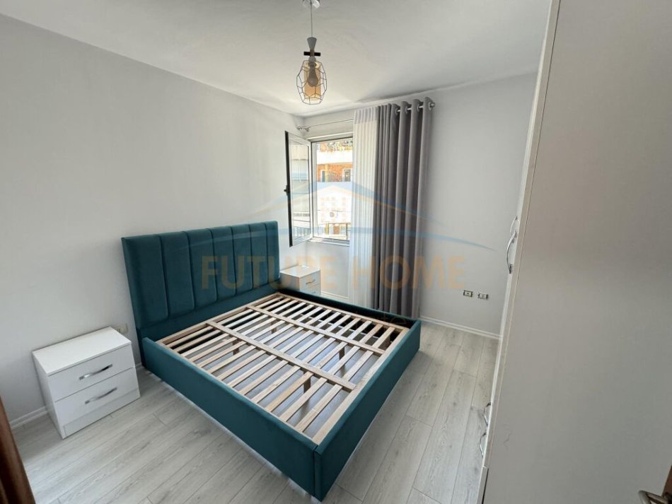 Tirane, shitet apartament 2+1 Kati 7, 84 m² 119.000 € (UNAZA E RE)