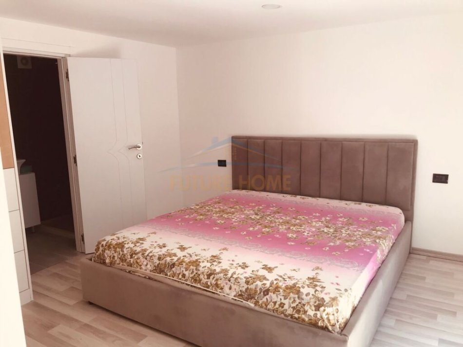 Tirane, shitet apartament 2+1 Kati 2, 64 m² 90.200 € (Rruga Muhamet Deliu.)