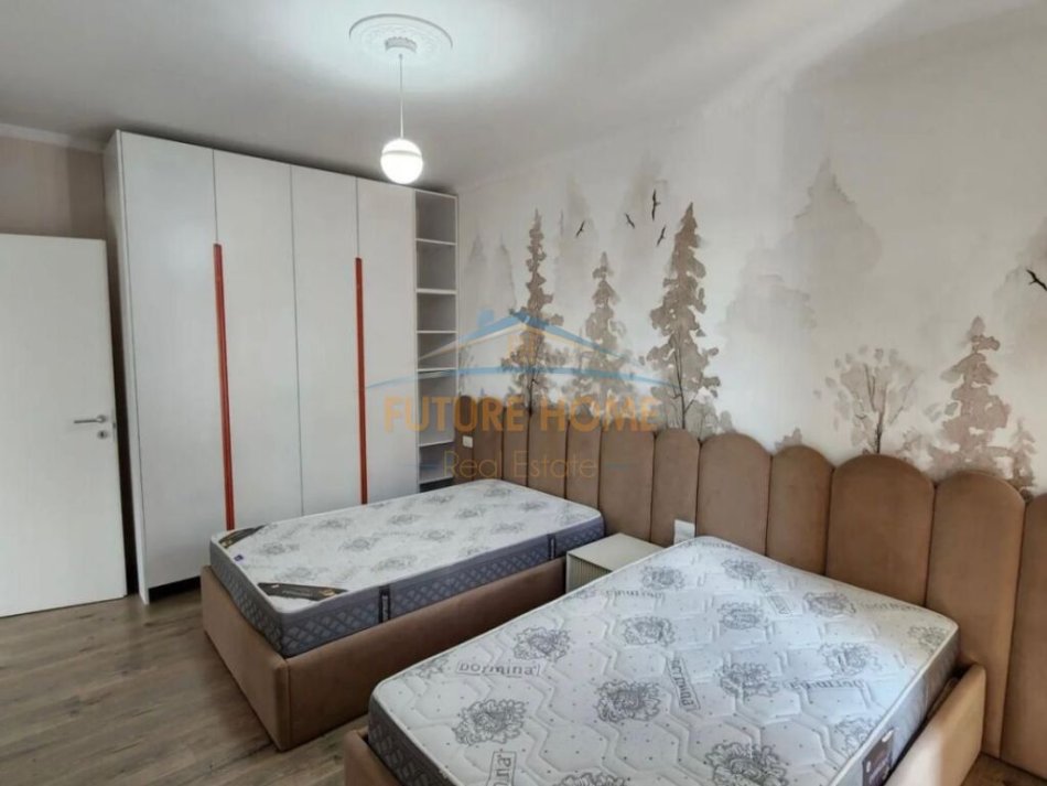 Tirane, jepet me qera apartament 2+1 Kati 4, 94 m² 700 € (DON BOSKO)